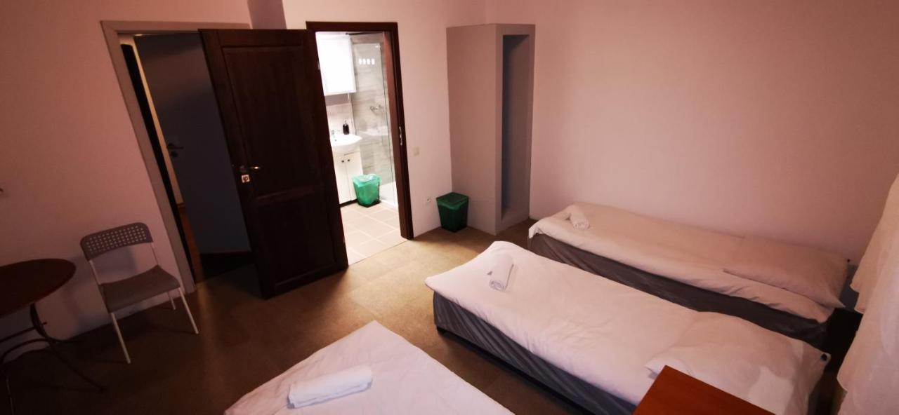 Hostel Warszawa-Ursus Luaran gambar