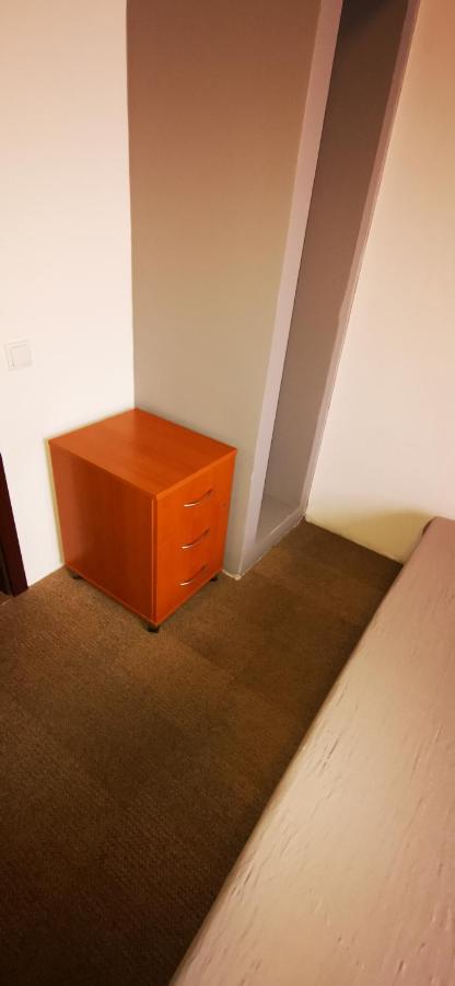 Hostel Warszawa-Ursus Luaran gambar