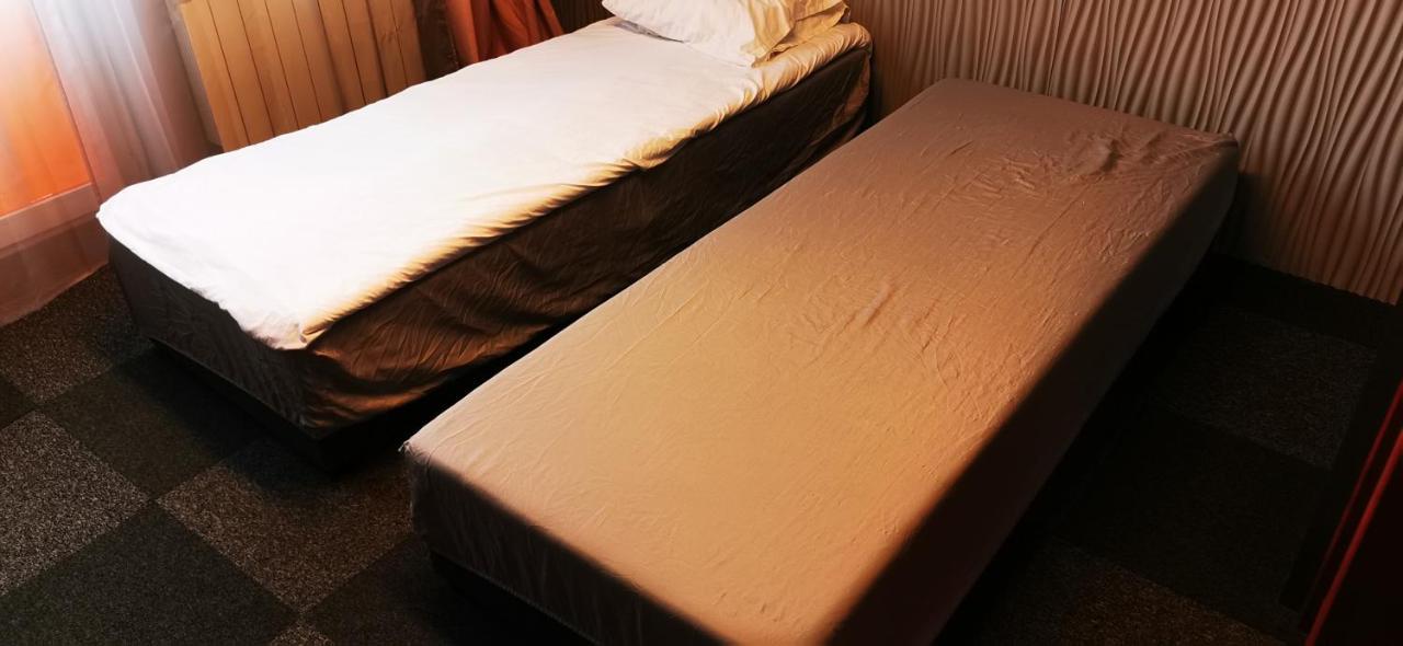 Hostel Warszawa-Ursus Luaran gambar